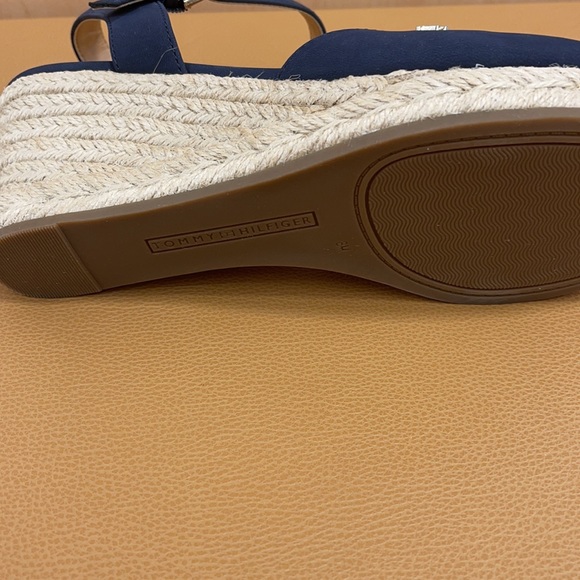 Tommy Hilfiger TWGallie-M Dark Blue Wedge Sandals - Picture 7 of 7